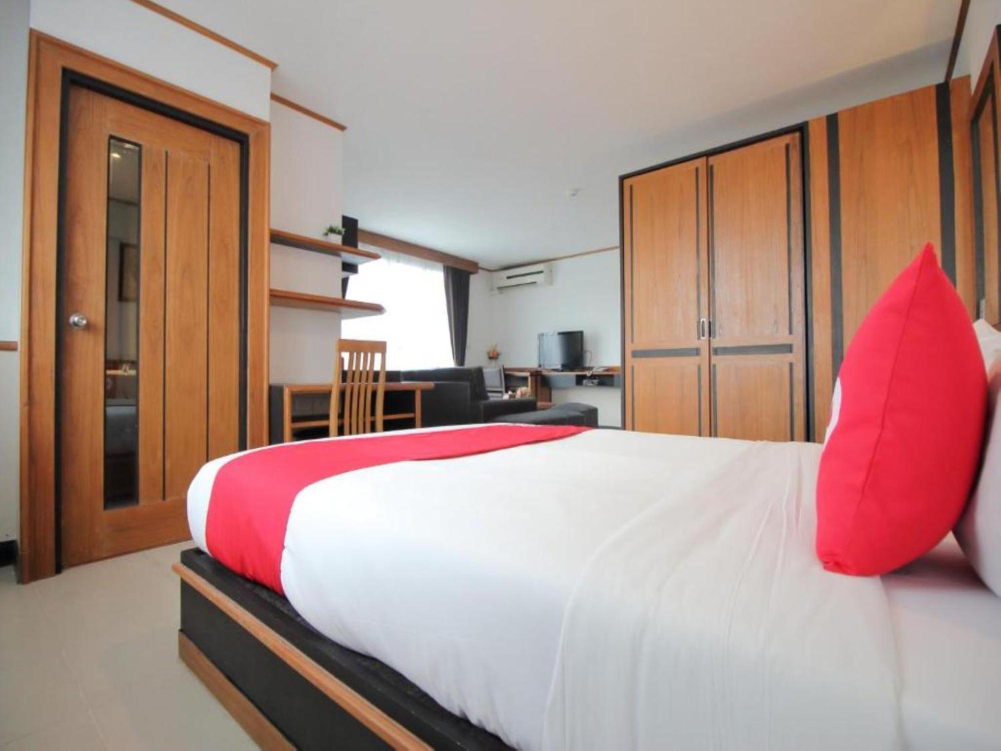 Super Oyo Capital O 564 Nature Boutique Hotel Bangkok Exterior photo